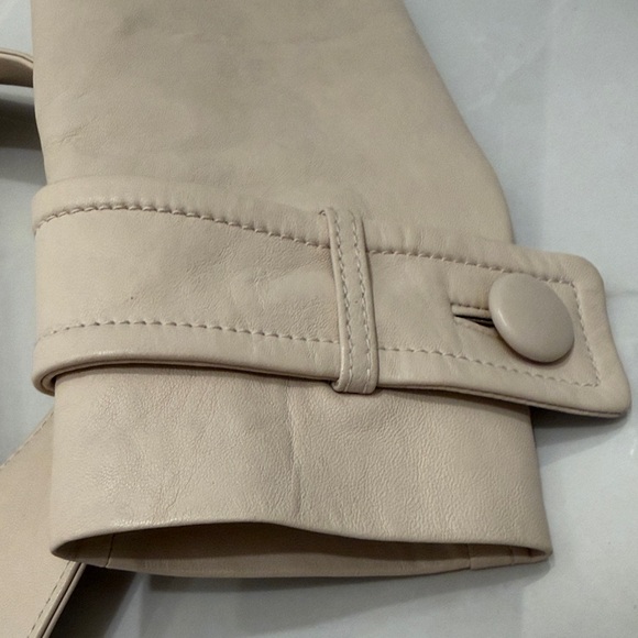 Kate Spade Classic Cream Trench Coat - Picture 5 of 15